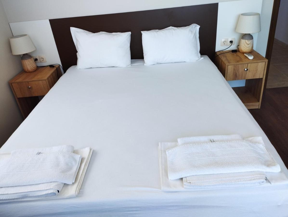 Swan Bay Complex Apartment Chernomorets Bagian luar foto