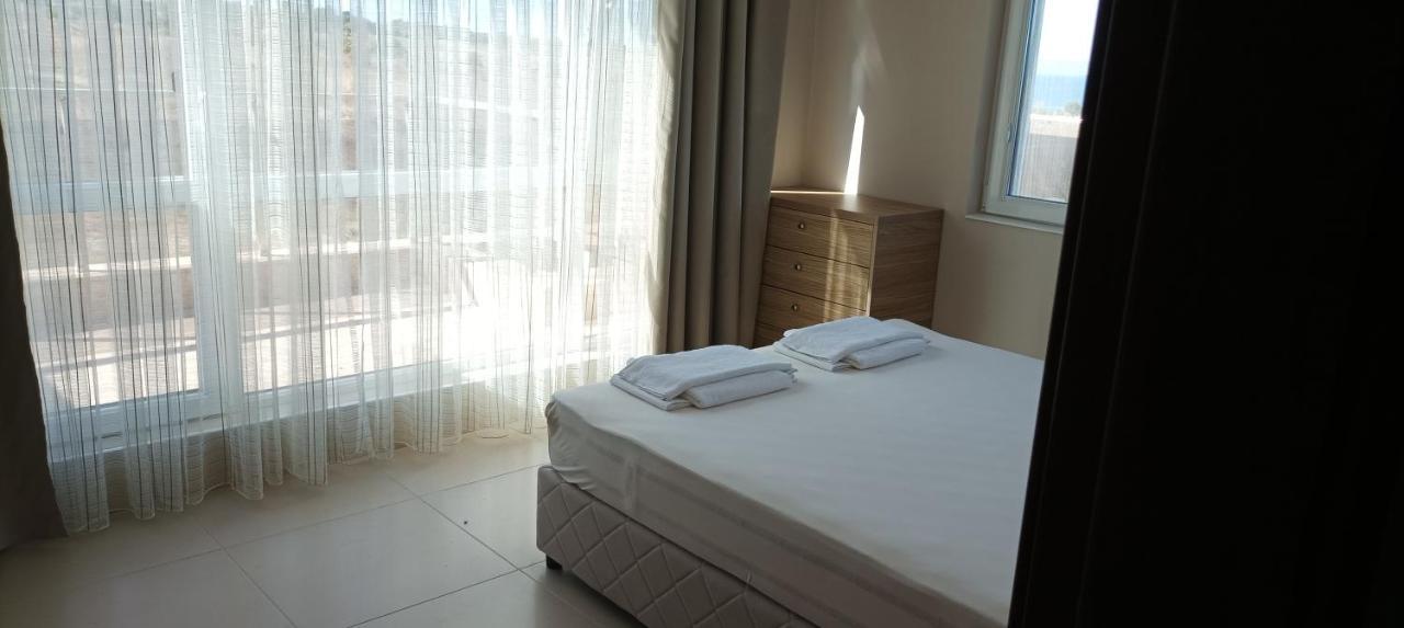 Swan Bay Complex Apartment Chernomorets Bagian luar foto