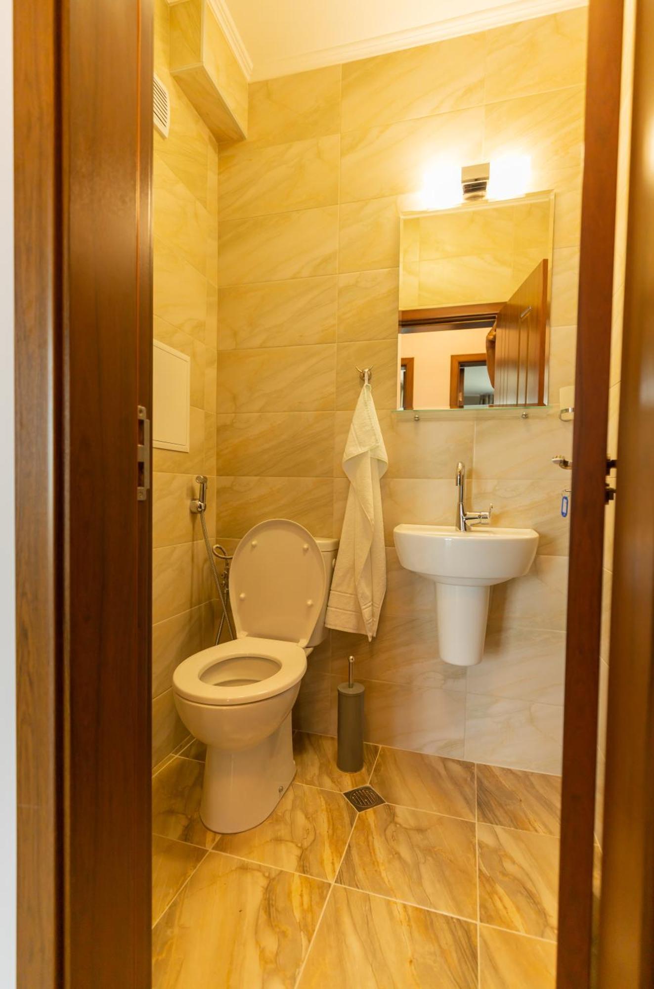 Swan Bay Complex Apartment Chernomorets Bagian luar foto